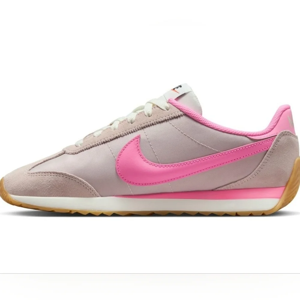 Nike nwt stylish
